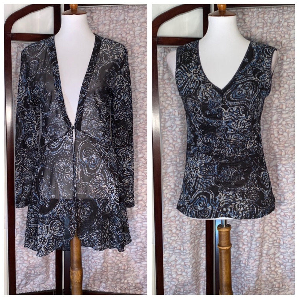 Mesmerize black and blue 2-piece mesh set. - Picture 2 of 8